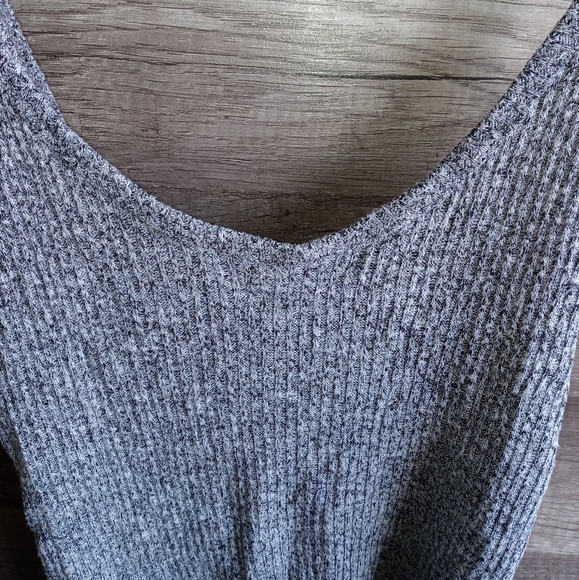 ❤️🌻 CROPPED RIBBED CAMI TOP - Picture 3 of 5